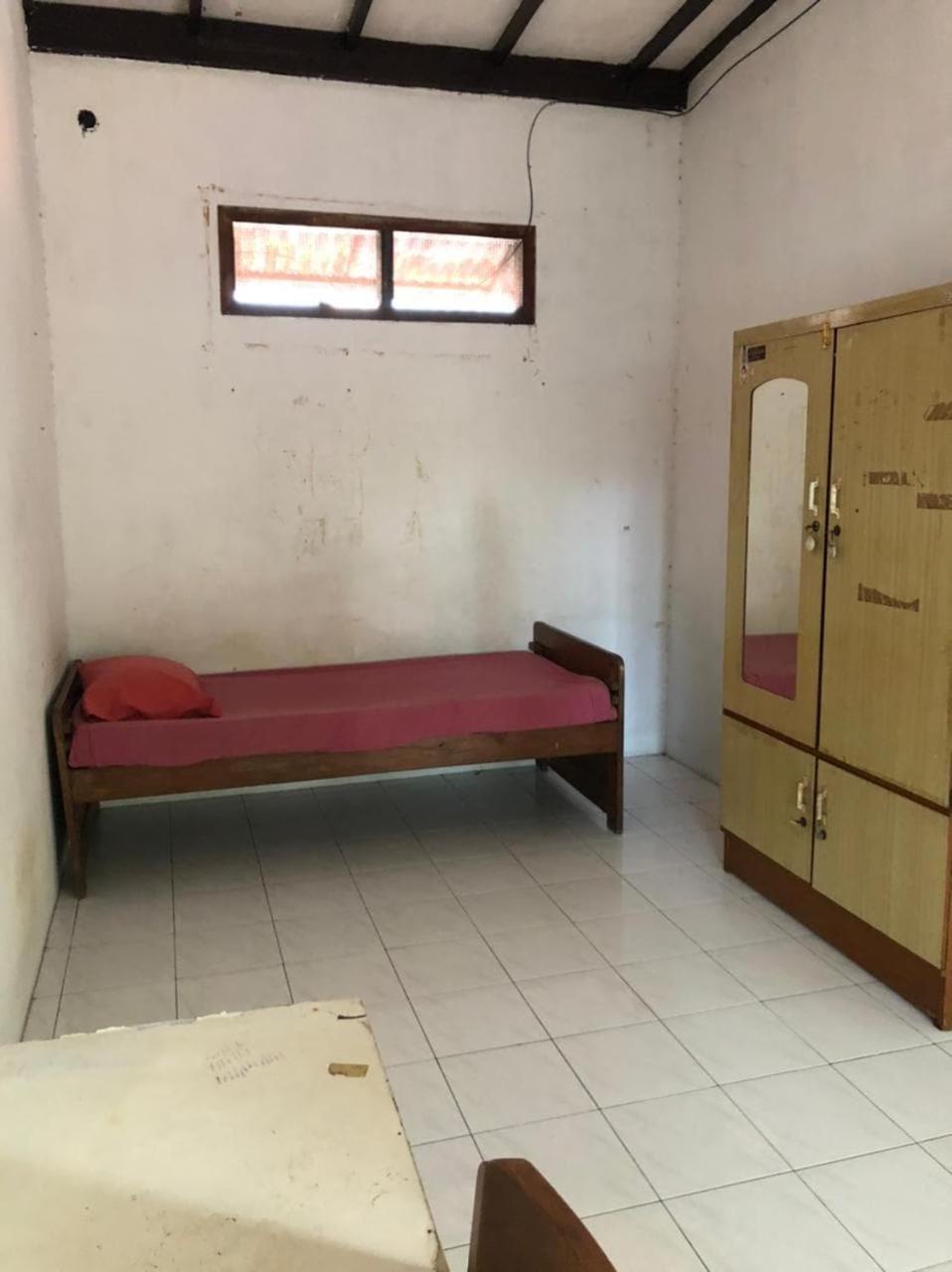 Oyo 90482 Rumah Oma Syariah Kupang  Екстер'єр фото